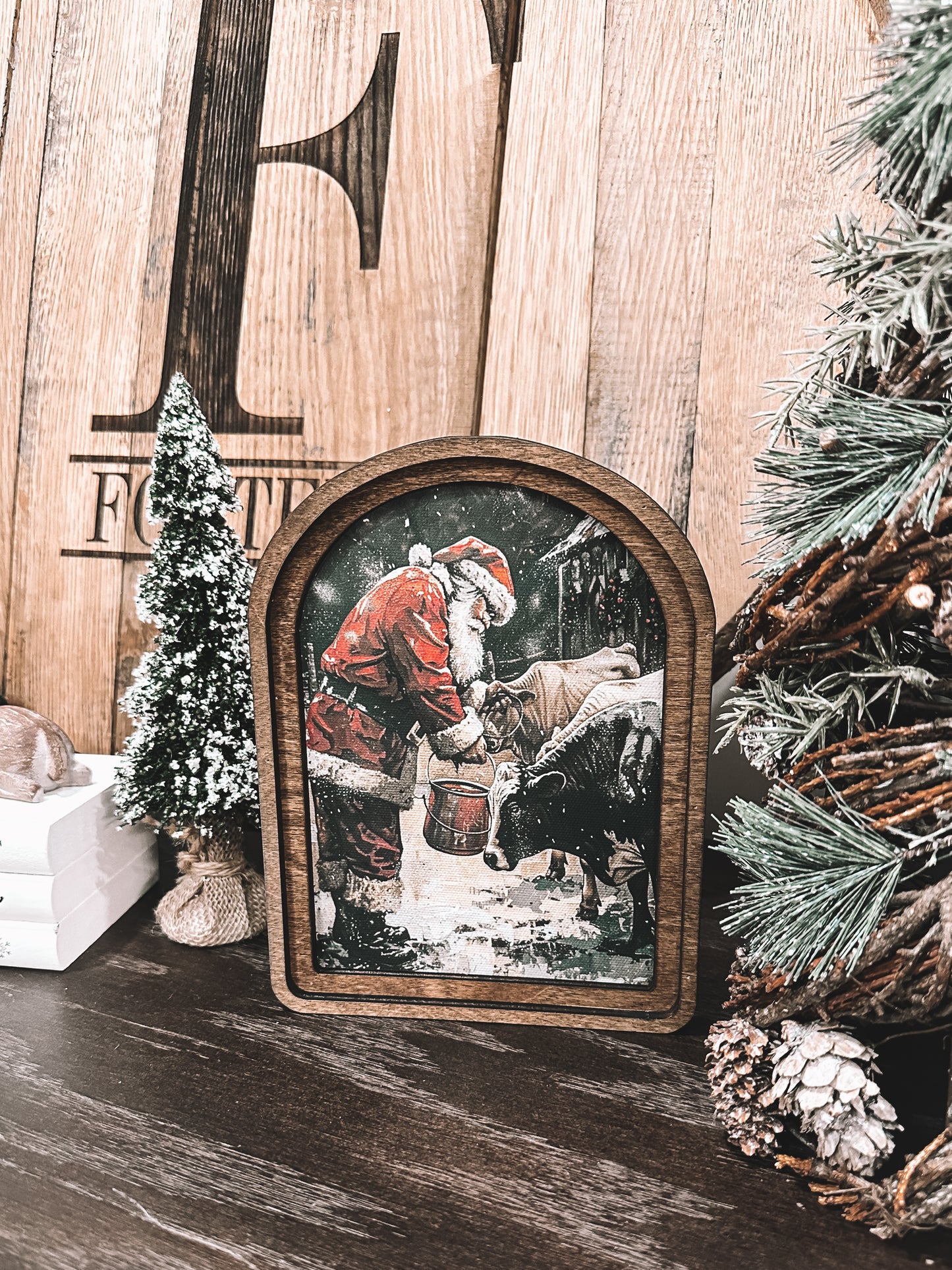Santa Feeding Cows Wooden Arch Decor