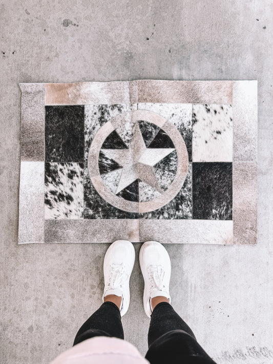 Cowhide Star Rug