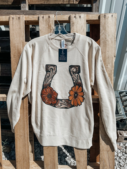 Tooled Horseshoe Long Sleeve