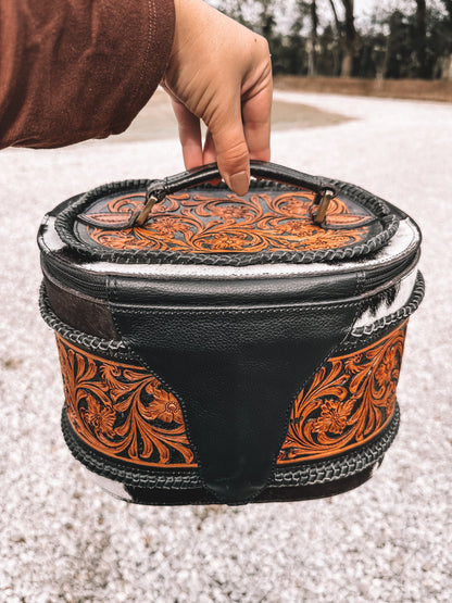 Braided Cowhide & Tooled Leather Accessory Bag in Black