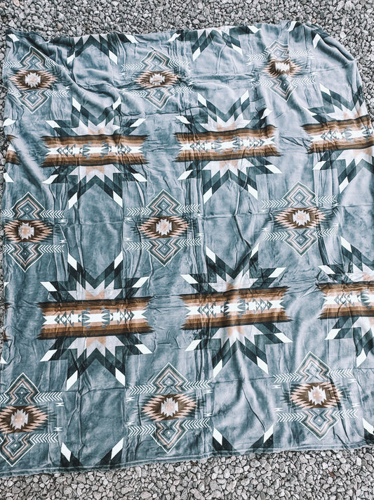 Gray Aztec Throw Blanket ~ Twin