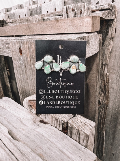 Dande Earrings in Green