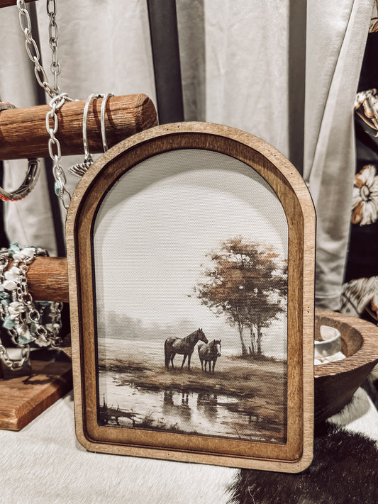 Roaming Horses Wooden Arch Decor