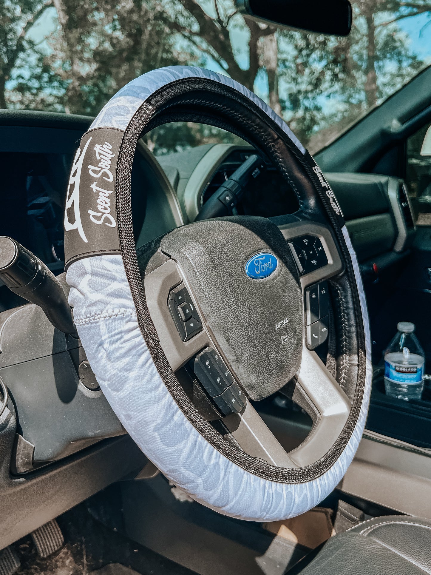 Ice Camo Steering Wheel Cover