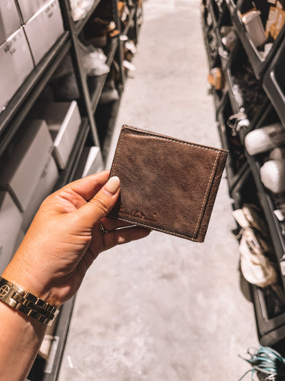 Men’s Dark Brown Star Wallet