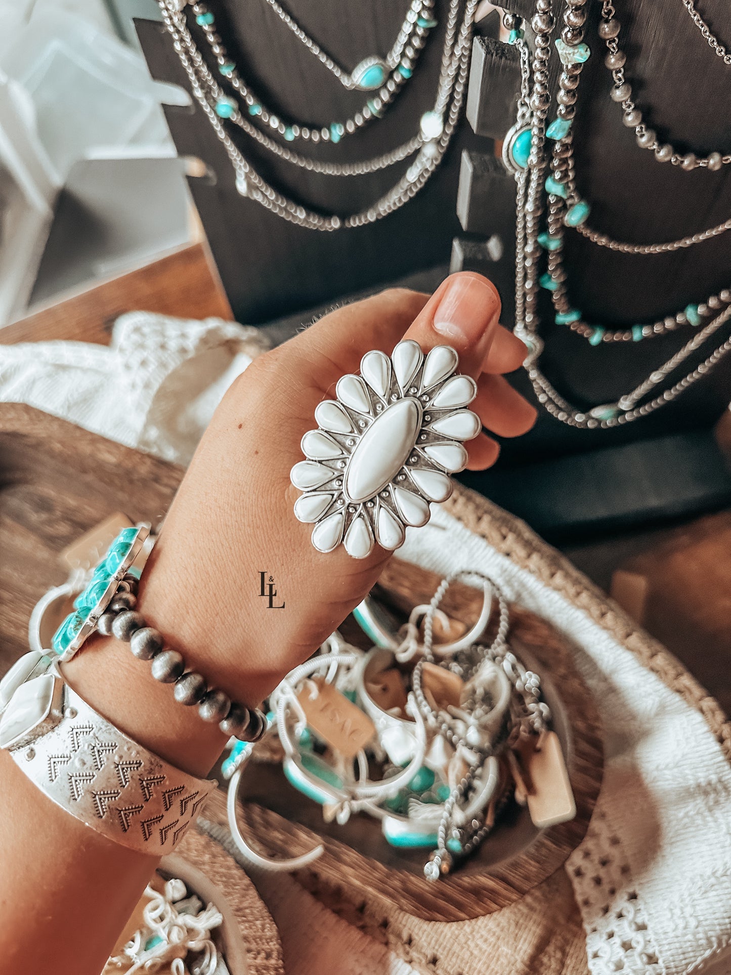 Cluster Buffalo Ring in White