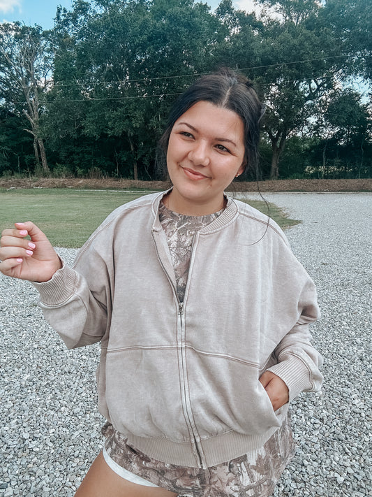 Oversized Zip Up Jacket in Ash Mocha