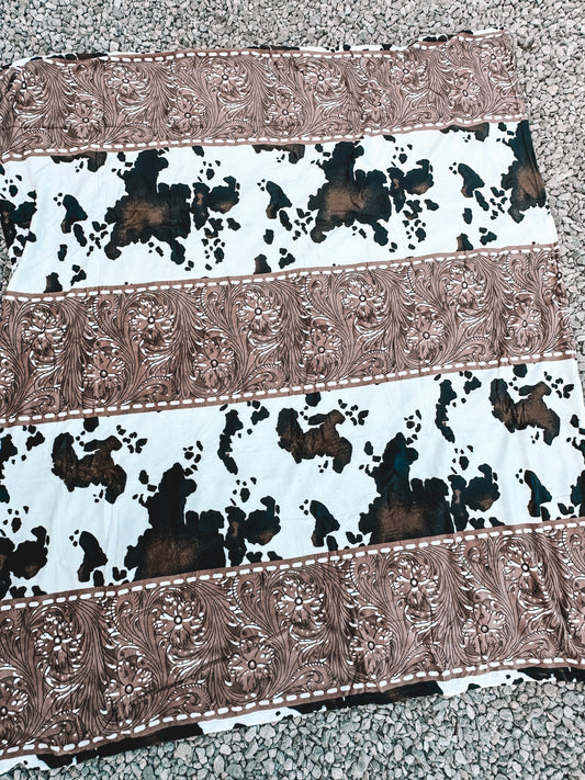 Cow & Tooled Leather Print Throw Blanket ~ Queen