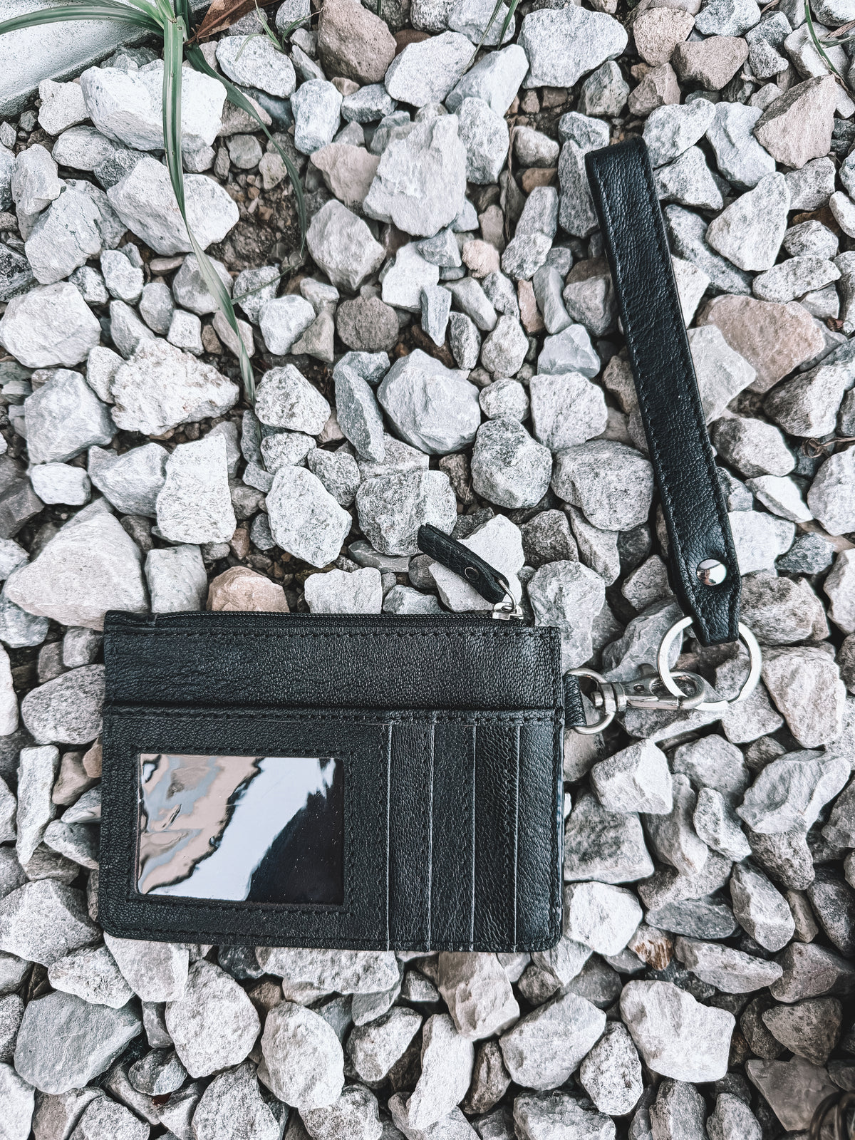 Tooled Leather Checkered Spade Card Holder Keychain