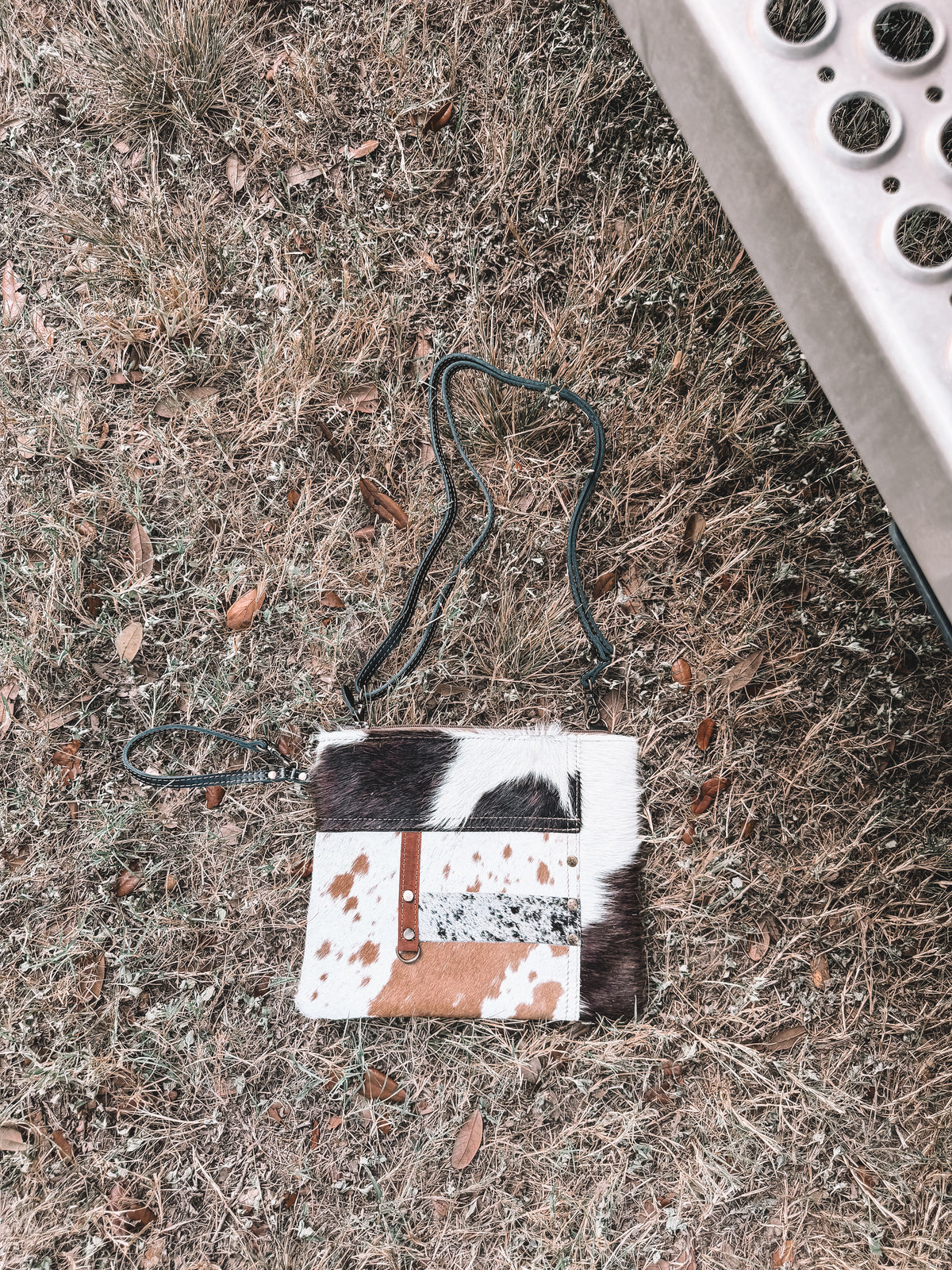 Ridge Cowhide Crossbody