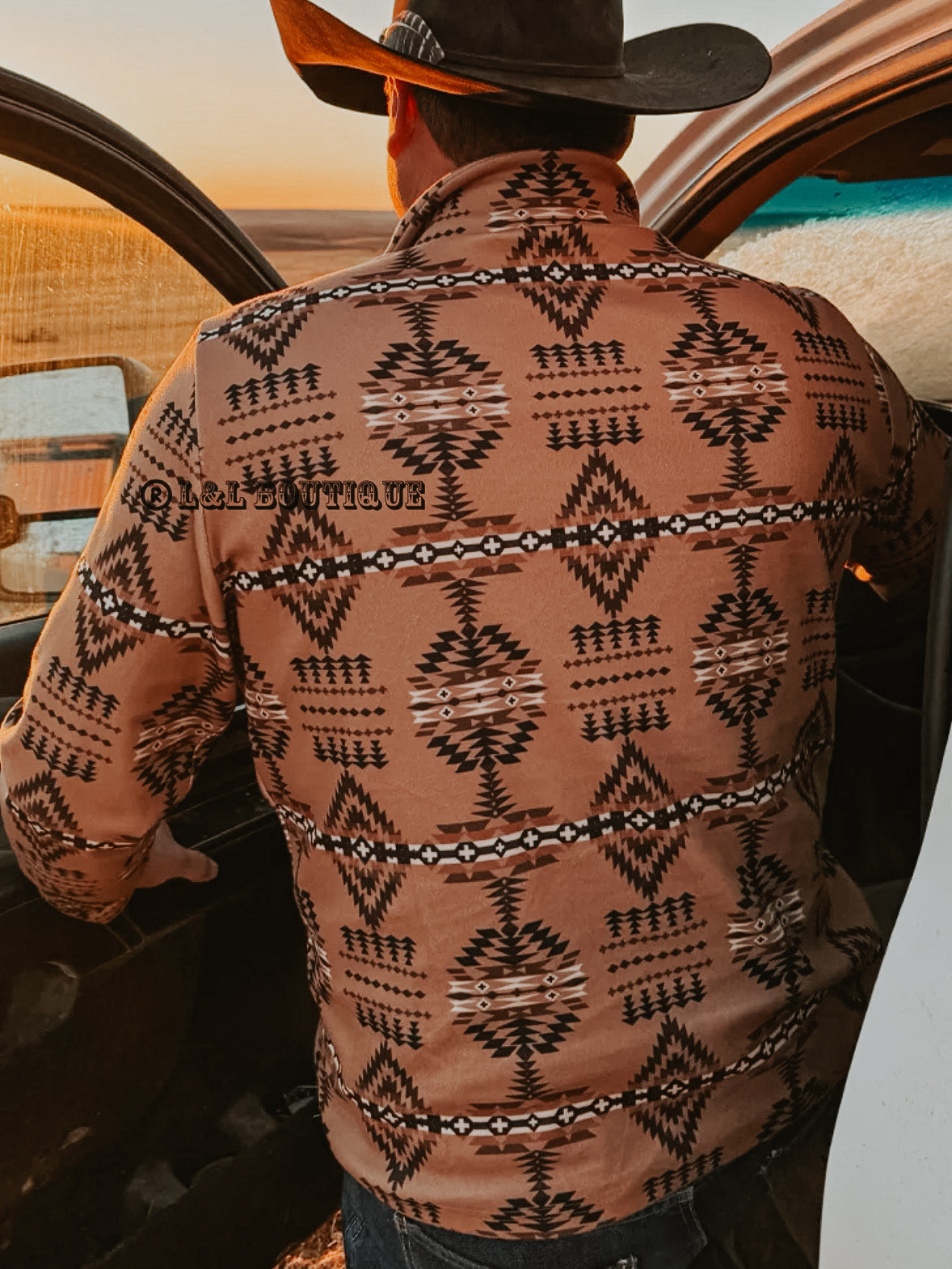 Men’s Neutral Aztec Pullover
