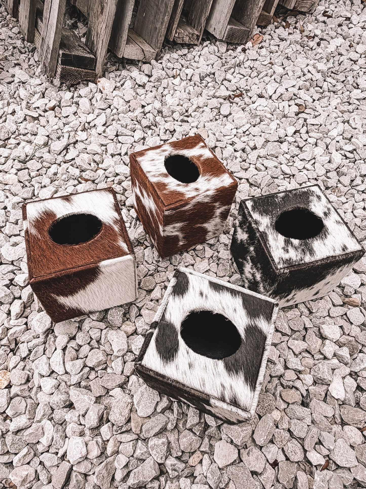 Cowhide Tissue Box w Lid