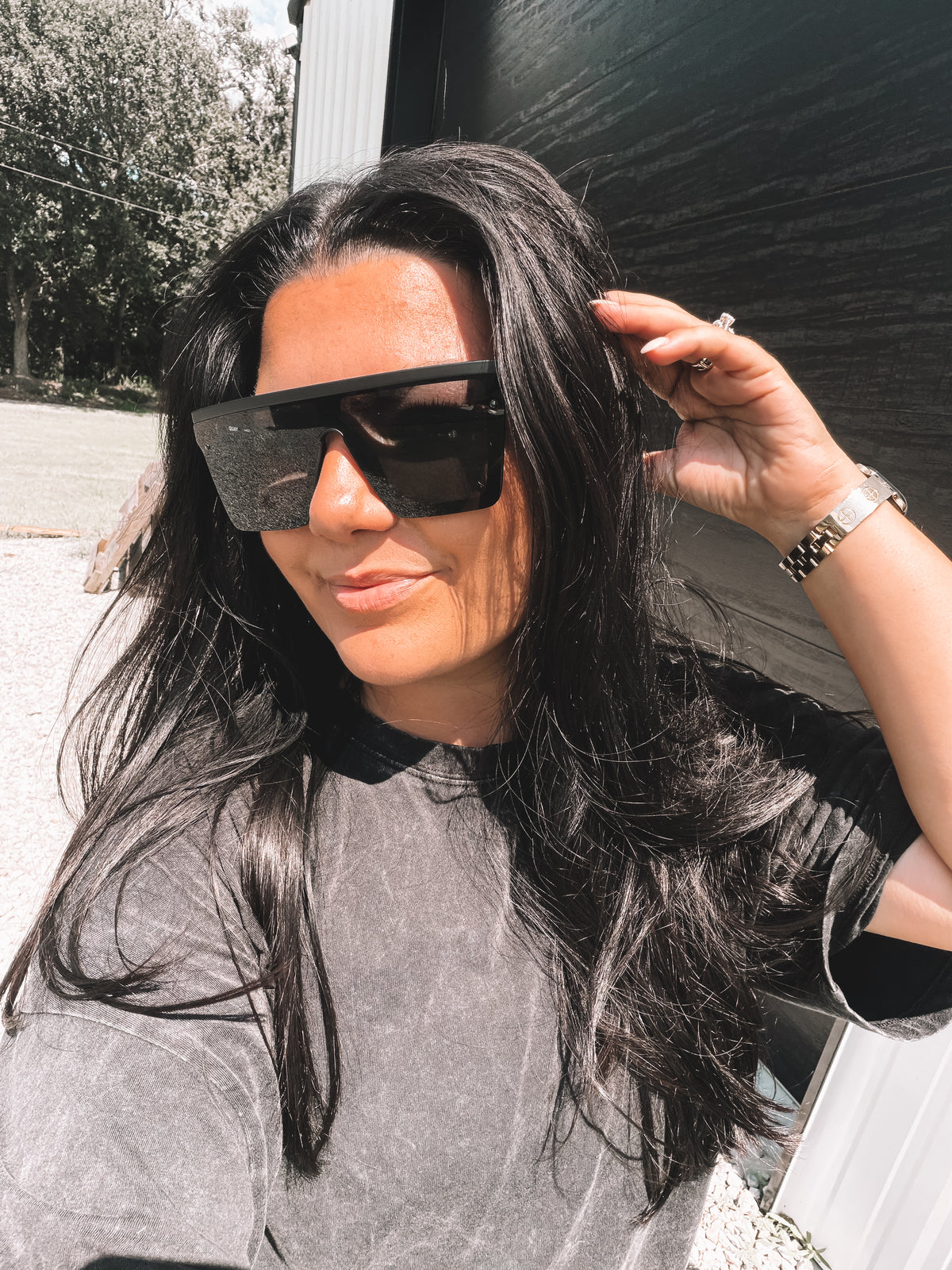 Black Hindsight Sunnies by Quay
