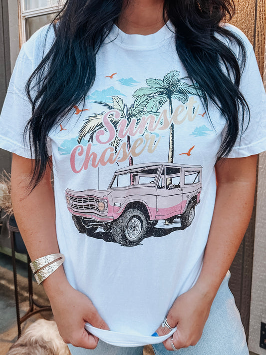 Sunset Chaser Bronco Tshirt - White