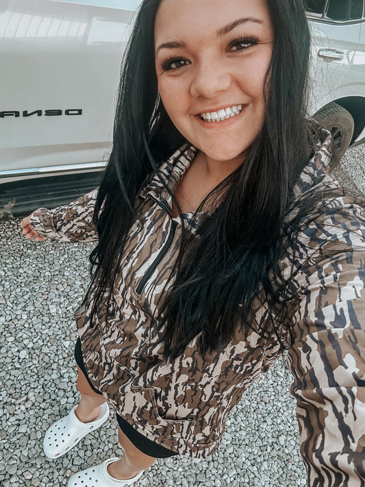 Bottomland Camo Pullover