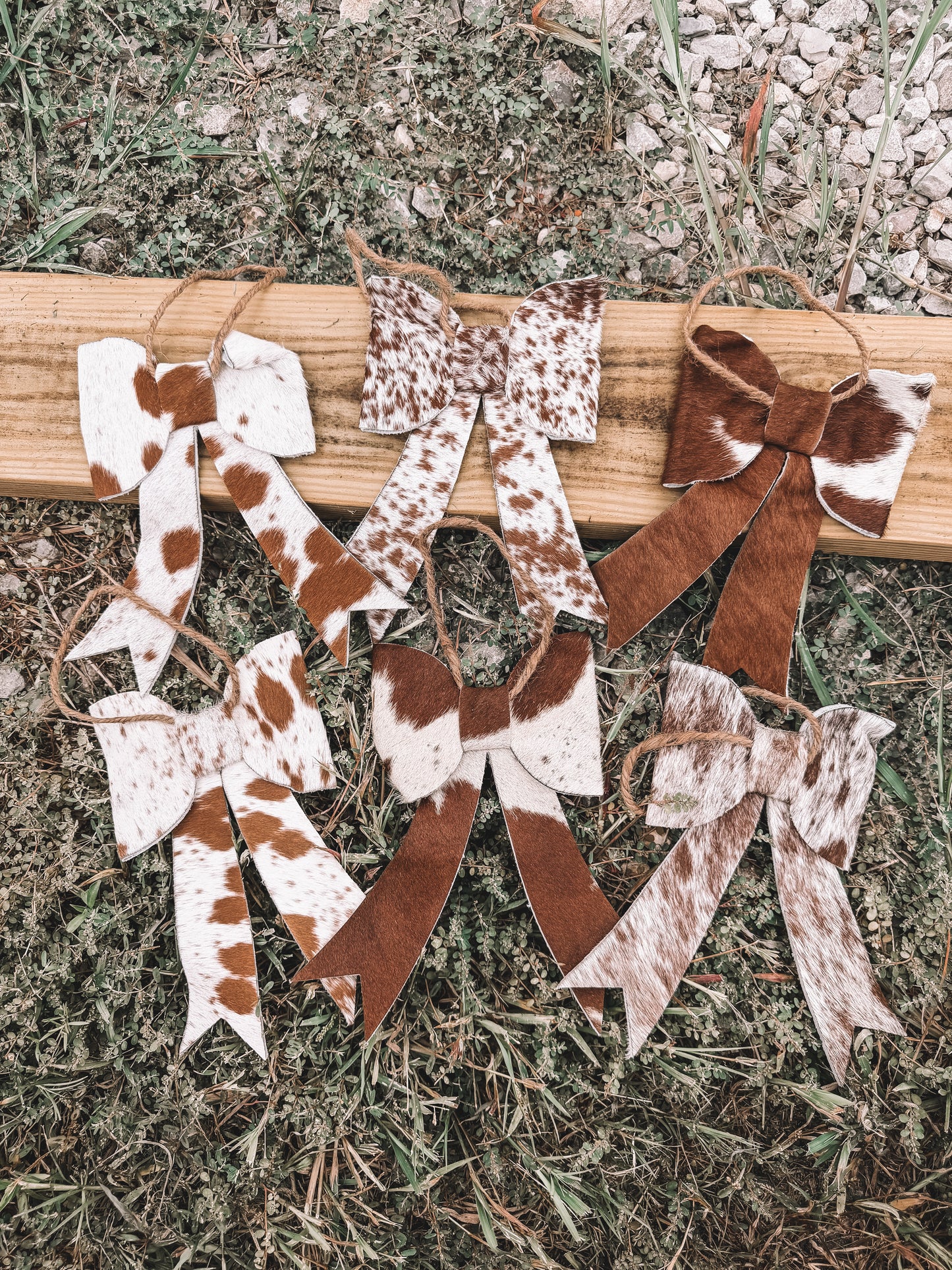 Cowhide Ornament Set of 6 Bows