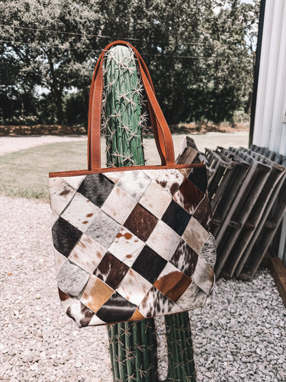 Pecos Cowhide Patch Bag - Concealed Carry