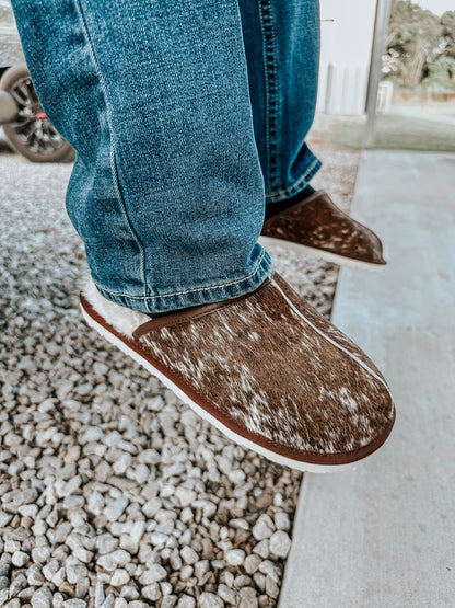 Swift Cowhide Slippers in Men’s