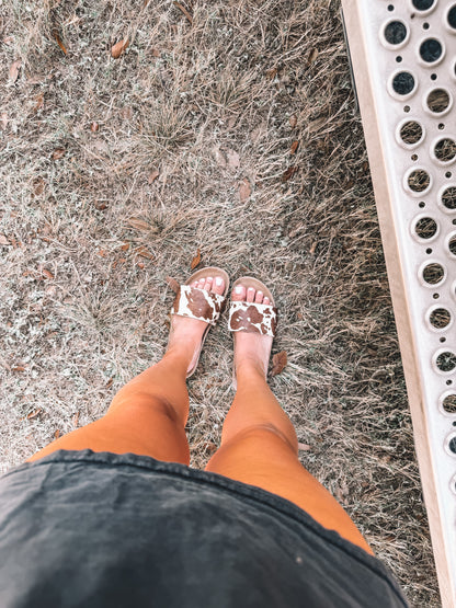Cowhide Slides x L&L