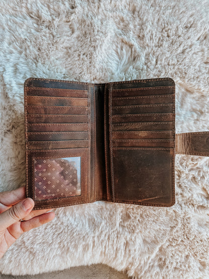 Wink Cowhide Leather Wallet