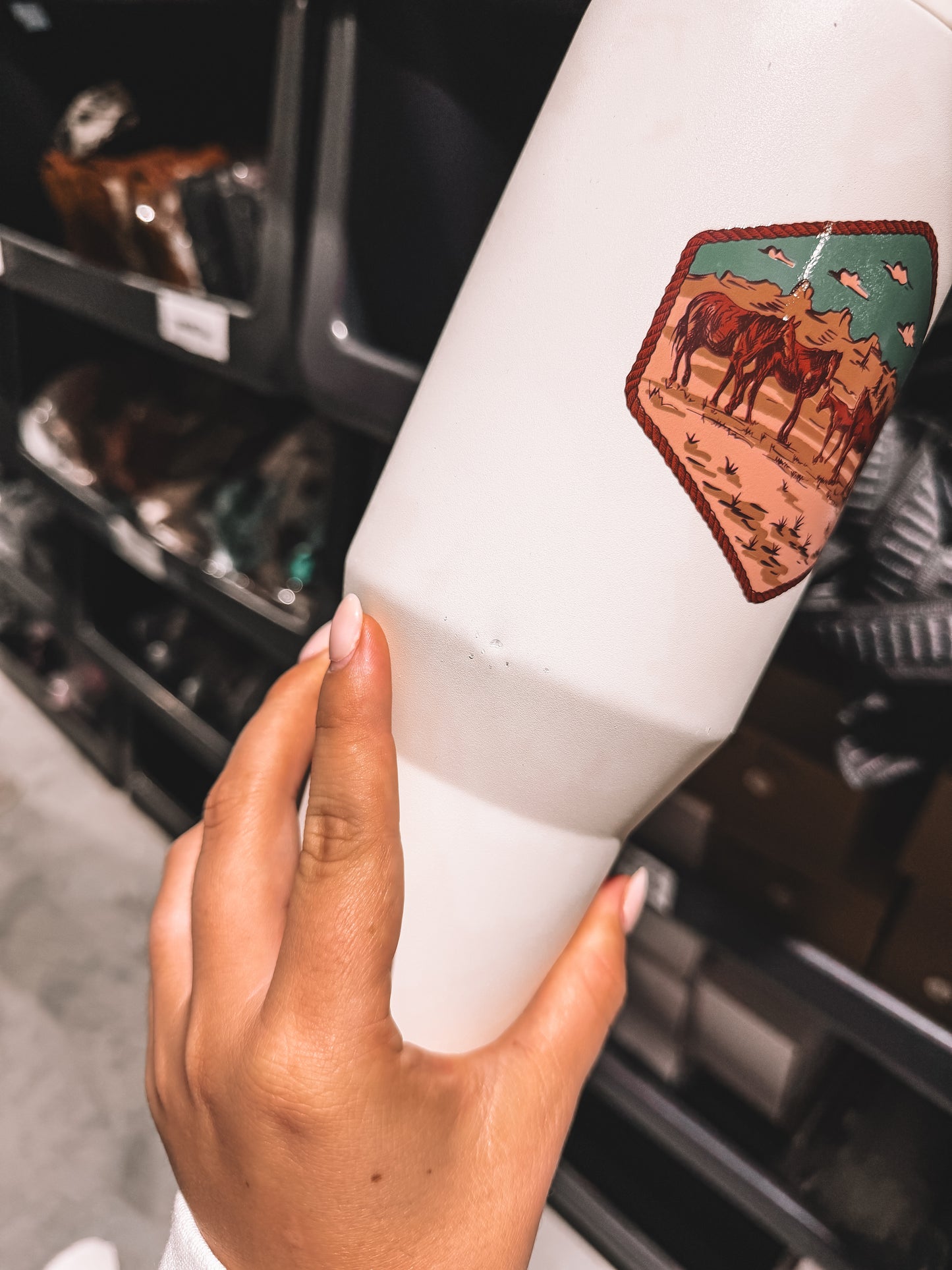 Herd Tumbler in Cream - defective
