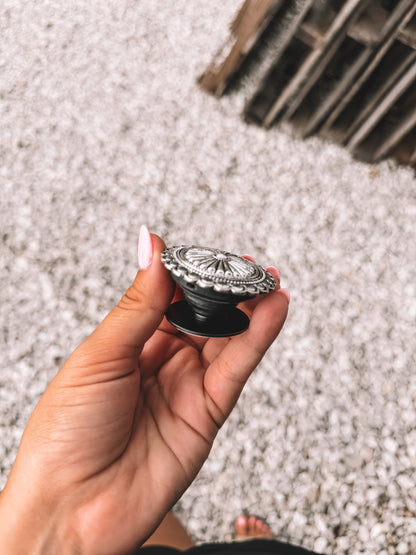 Concho Pop Socket