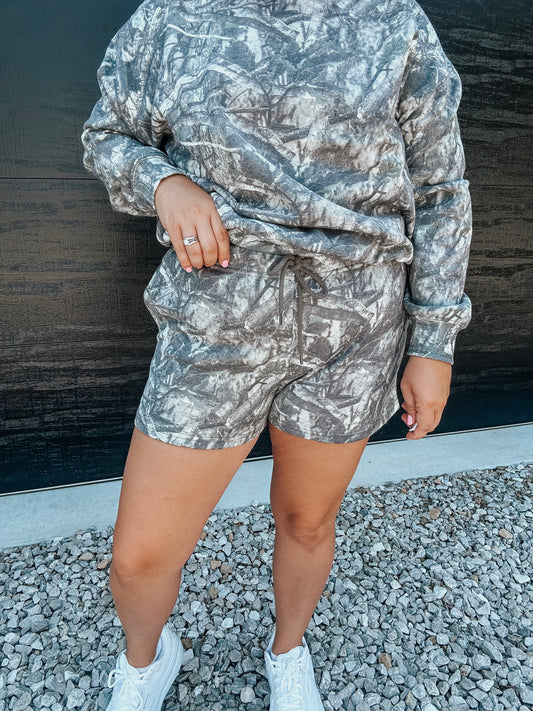 Camo Shorts in Olive