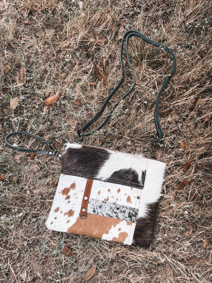 Ridge Cowhide Crossbody