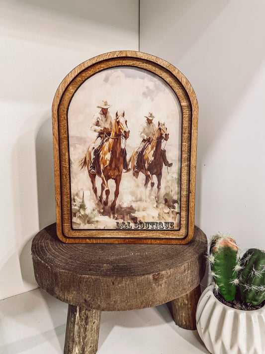 Dos Cowboy Wooden Arch Decor