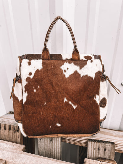Oversized Cowhide Hanging Toiletry Bag