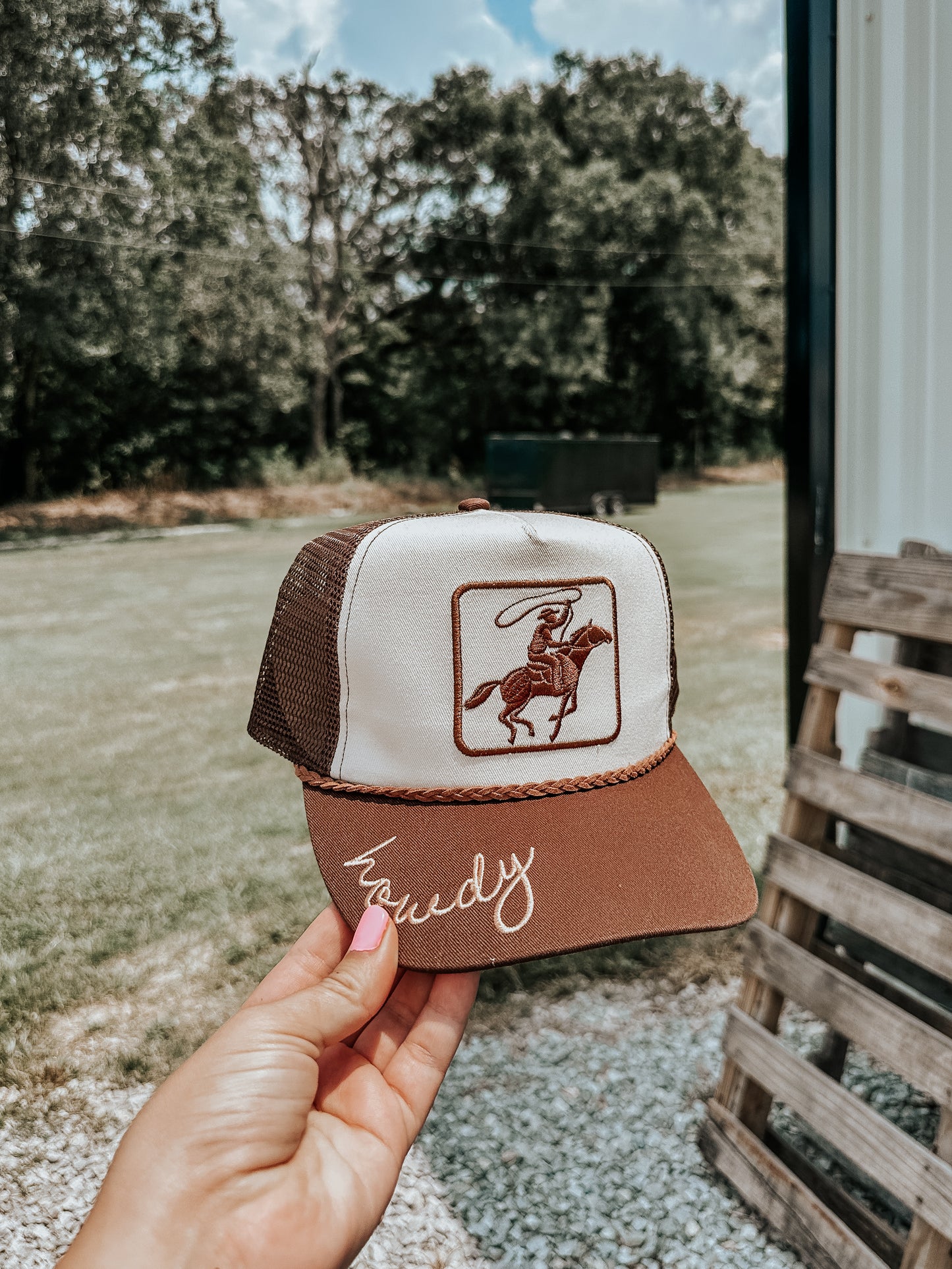 Howdy Ropin’ Cowboy Trucker Hat in Brown
