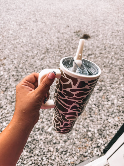 Camo Tumbler in Cream