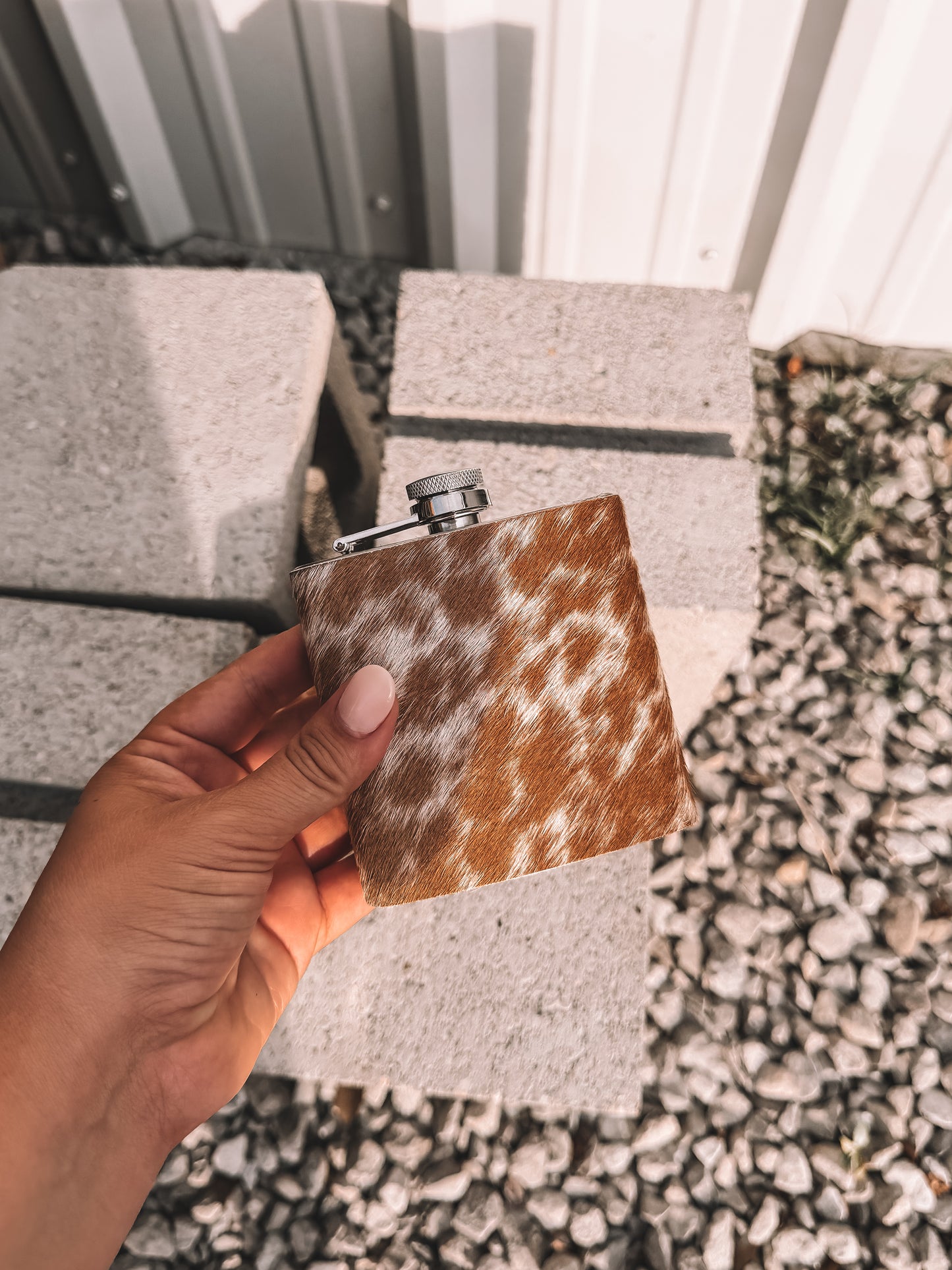 Cowhide Flask - Tan