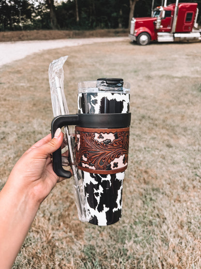 Wide Wyoming Cow Tumbler in Black