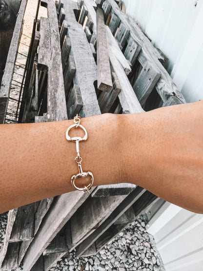 Horsebit Oval Link Chain Bracelet
