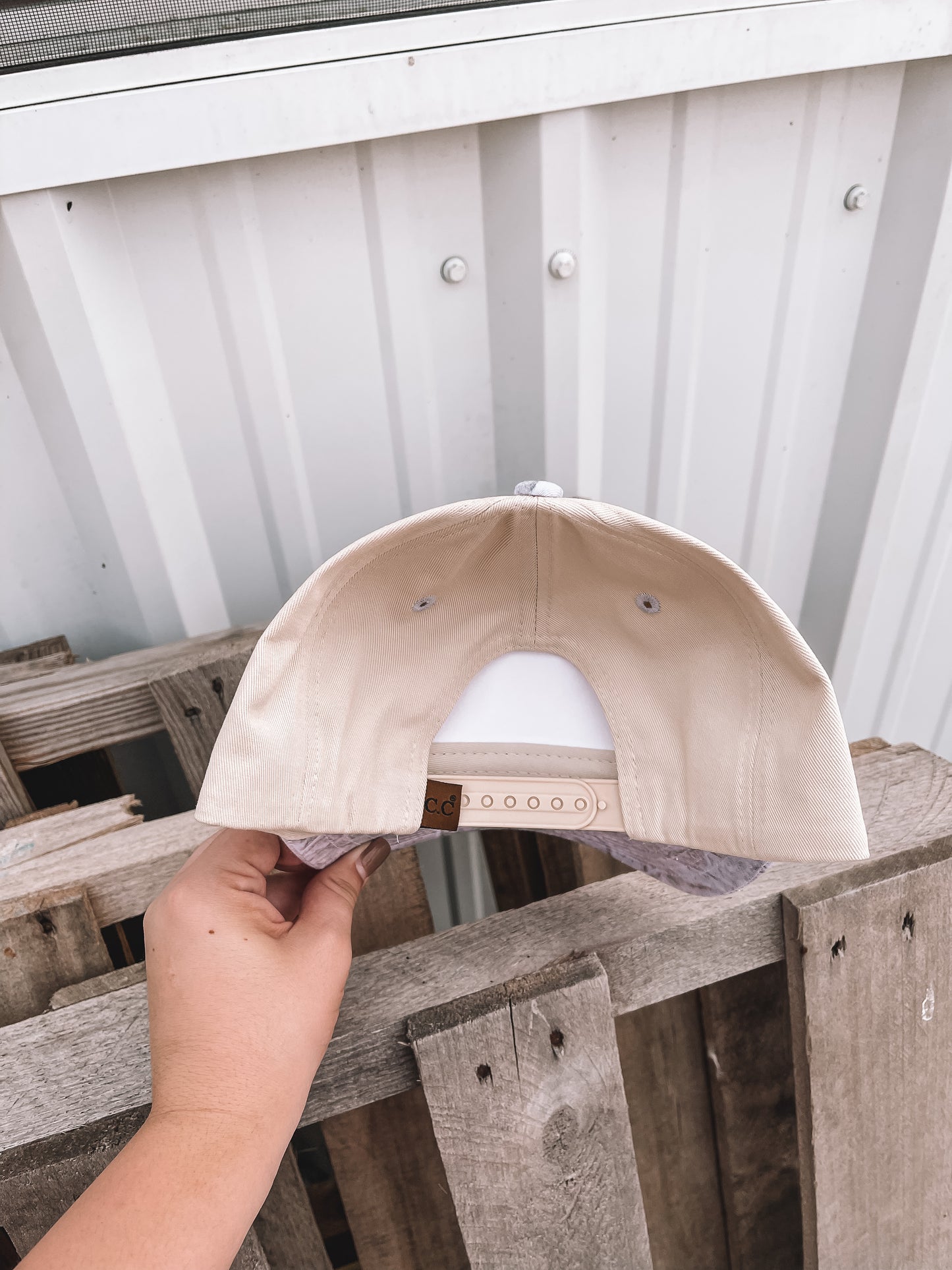 Pink Camo Howdy Trucker Hat