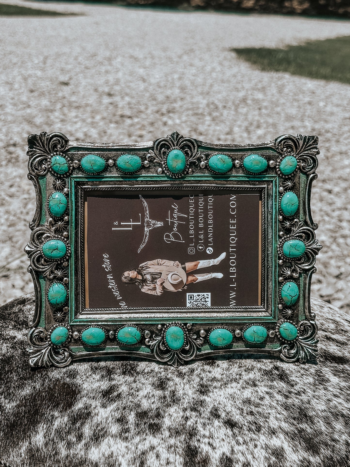 Turquoise Beads Picture Frame
