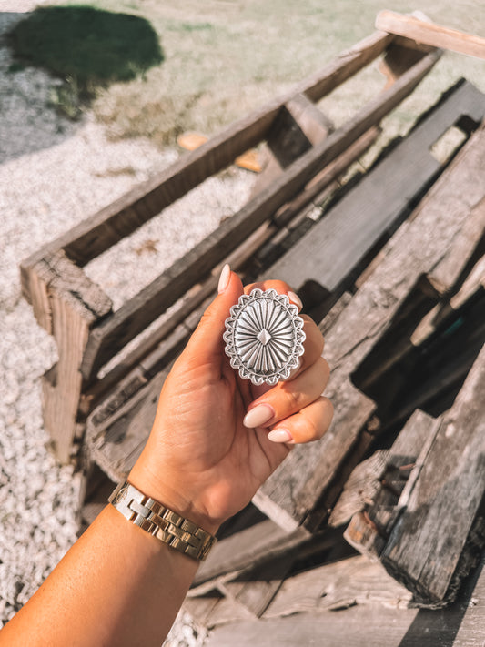 Concho Pop Socket