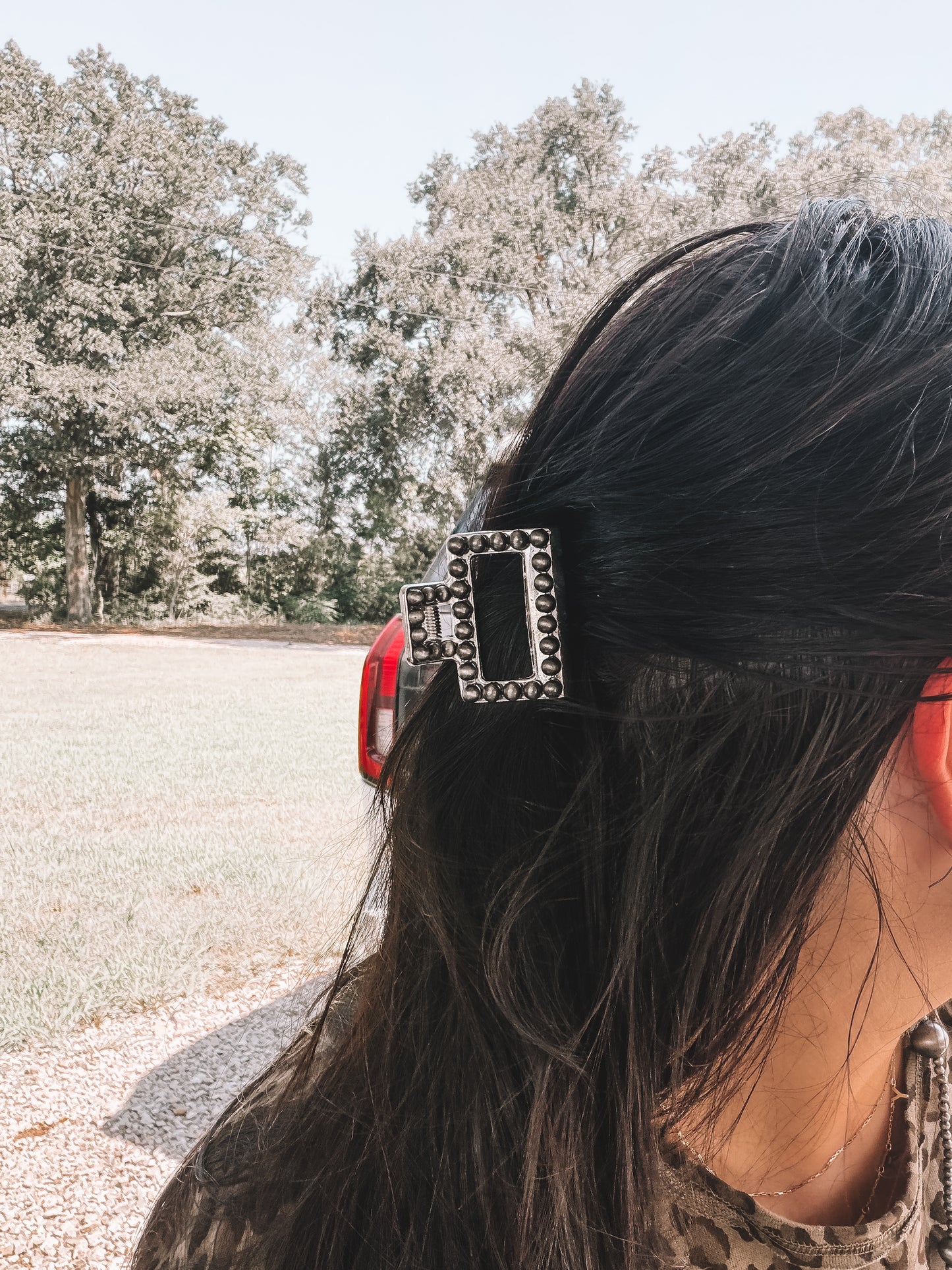 Mini Nav Beaded Claw Clip