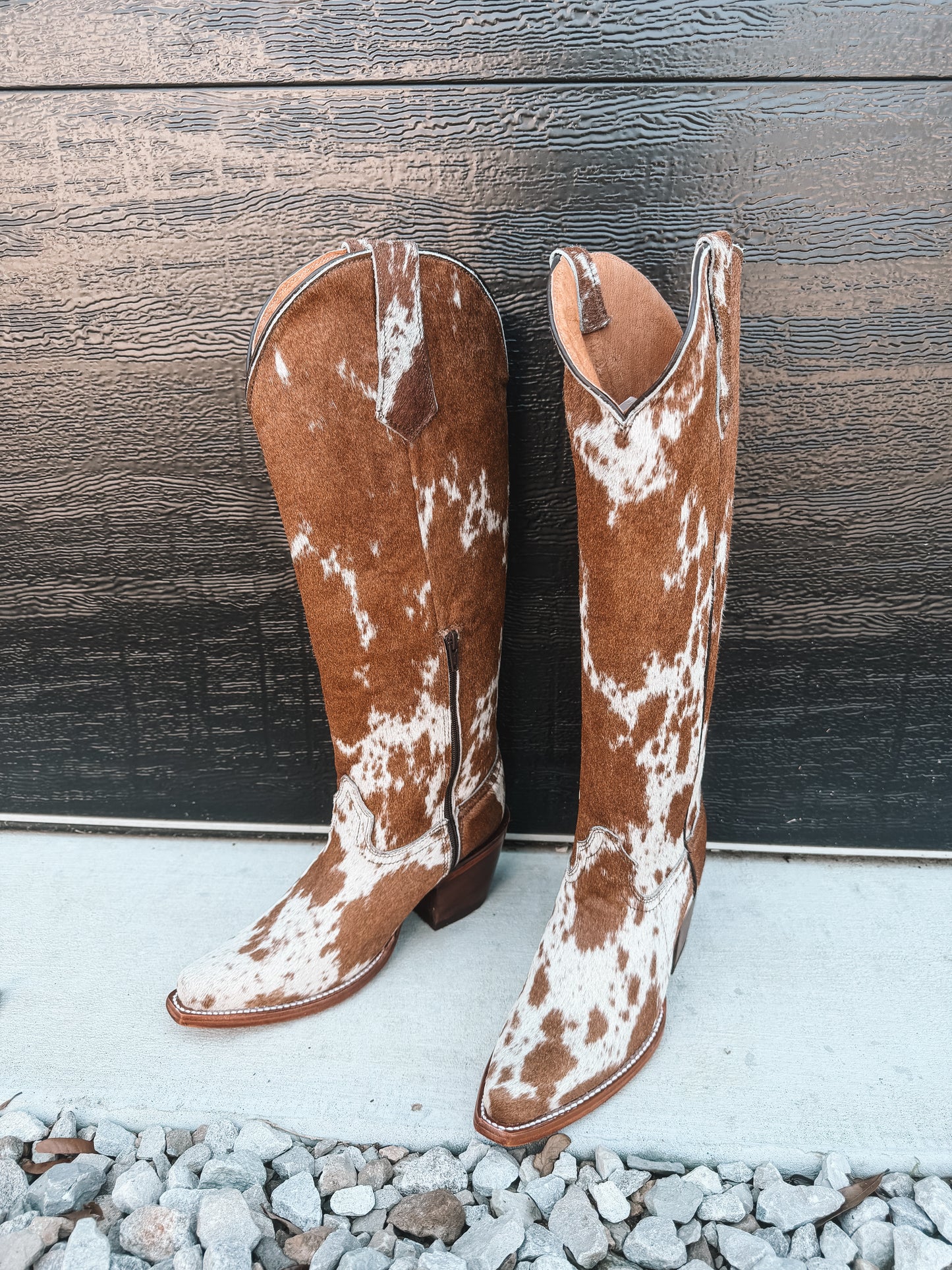 Knee High Cowhide Boots ~ Snip Toe Tan