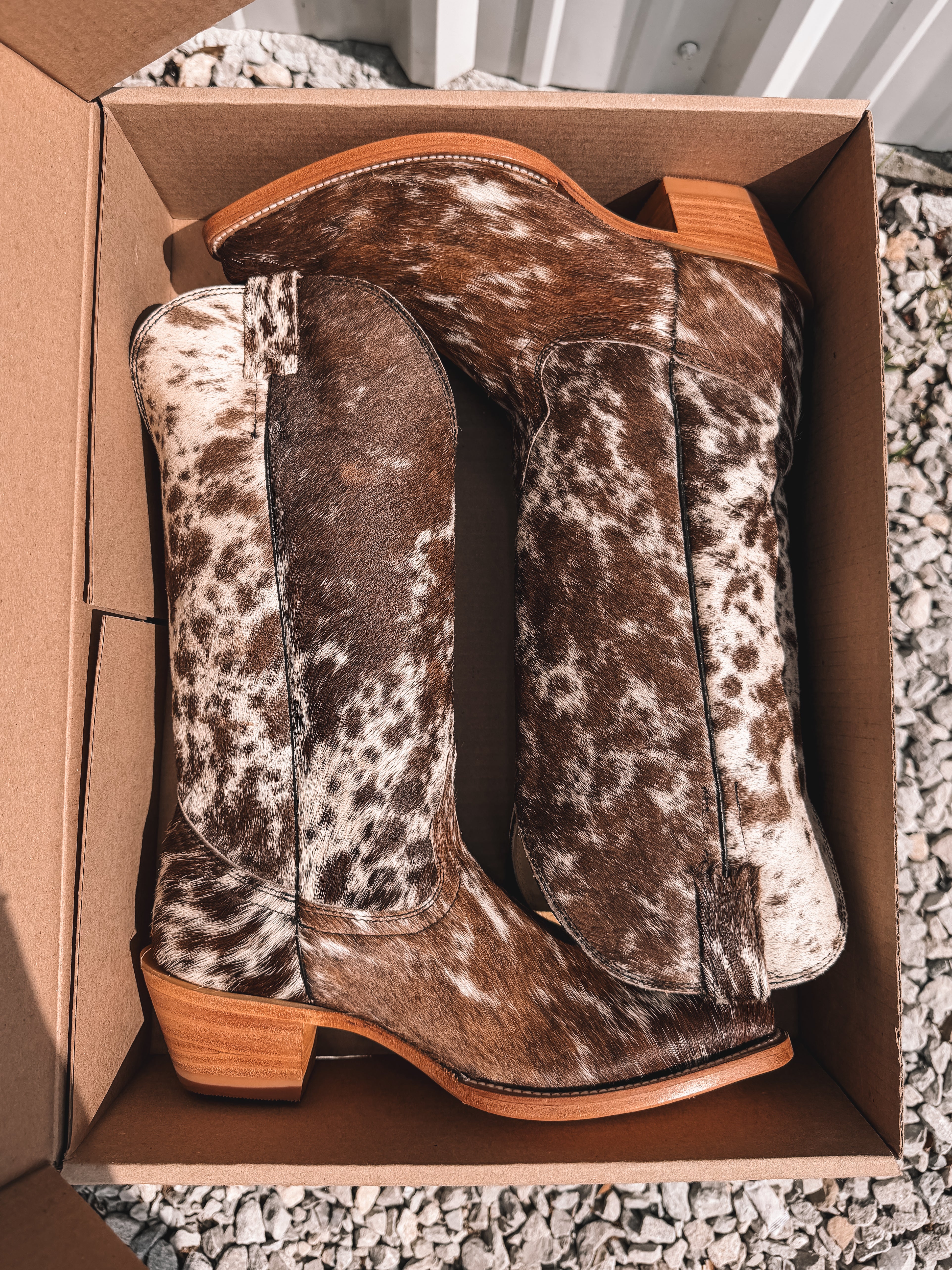 Hawk Cowhide Boots - Snip Toe Tan – L&L Boutique