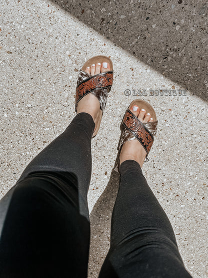 Nevada Cowhide Leather Sandals