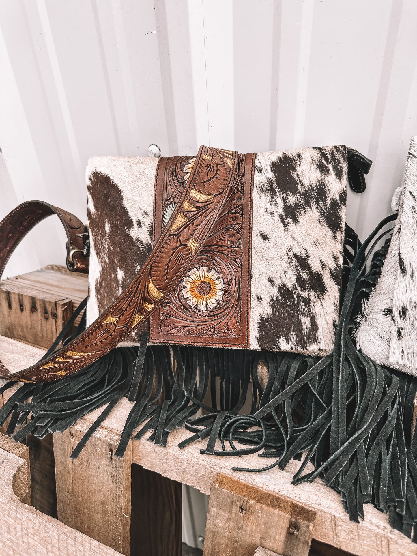 Daisy If You Do Crossbody