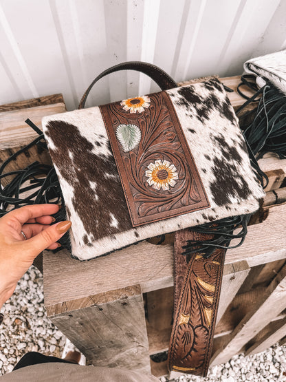 Daisy If You Do Crossbody