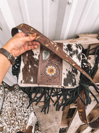 Daisy If You Do Crossbody