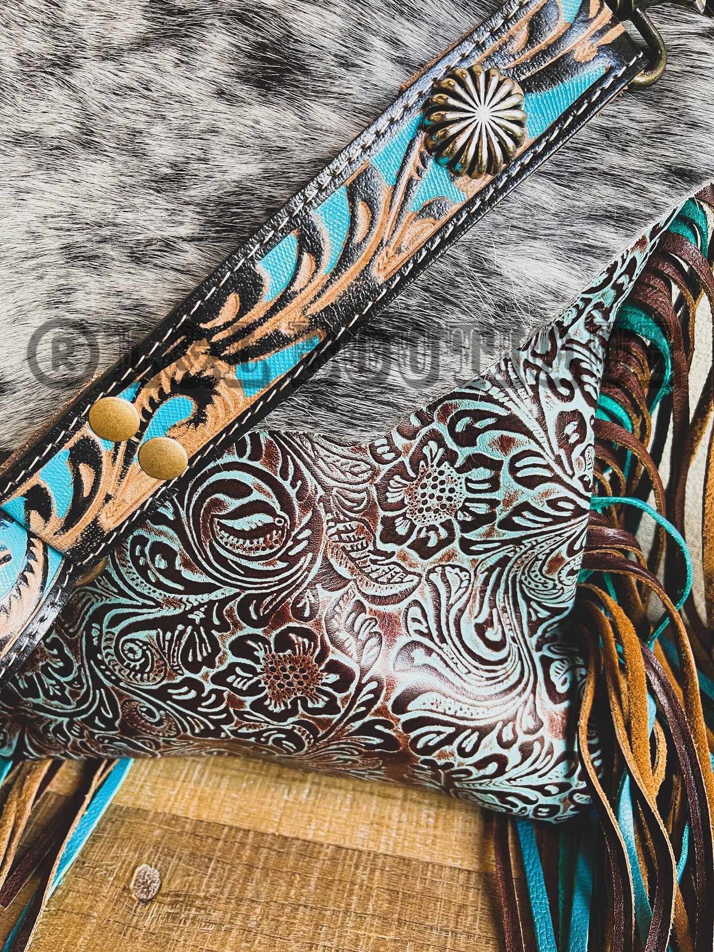 Cobal Blue Concealed Carry Cowhide Crossbody